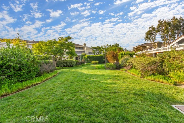 Large Green Belt near this town home