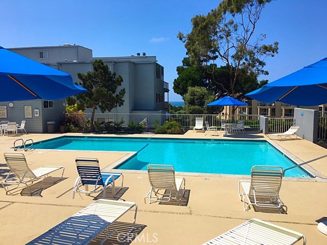 250 The Village, Redondo Beach, California 90277, ,1 BathroomBathrooms,Residential,Sold,The Village,PW17208890