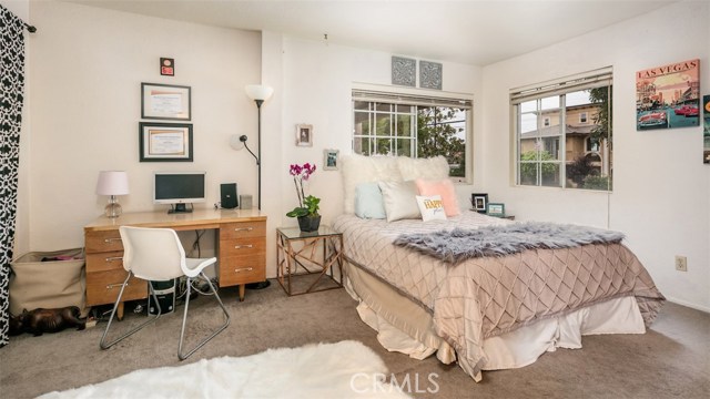 Large lower level bedroom with attached full bathroom. Large lower level bedroom with attached full bathroom.