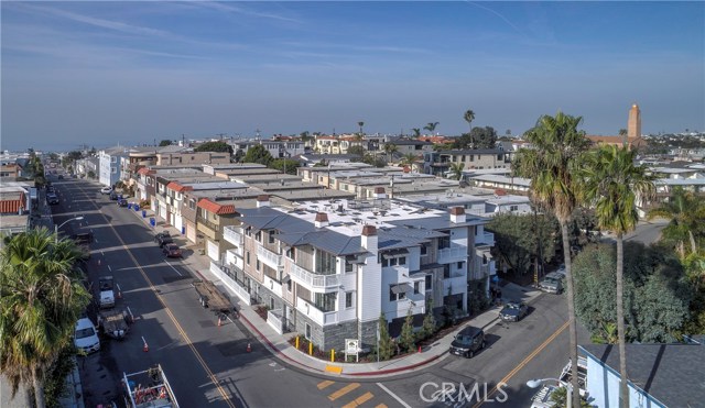 765 Manhattan Beach Boulevard, Manhattan Beach, California 90266, 2 Bedrooms Bedrooms, ,2 BathroomsBathrooms,Residential,Sold,Manhattan Beach,SB18013511