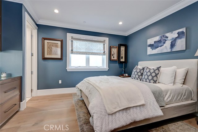 443 23rd Place, Manhattan Beach, California 90266, 3 Bedrooms Bedrooms, ,2 BathroomsBathrooms,Residential,Sold,23rd,SB20175506