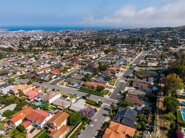29679 Enrose Avenue, Rancho Palos Verdes, California 90275, 3 Bedrooms Bedrooms, ,2 BathroomsBathrooms,Residential,Sold,Enrose,PV19174567