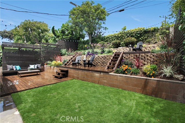 326 Prospect Avenue, Redondo Beach, California 90277, 3 Bedrooms Bedrooms, ,2 BathroomsBathrooms,Residential,Sold,Prospect,SB19130167