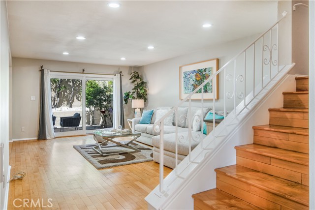 7 Via Granada, Rolling Hills Estates, California 90274, 3 Bedrooms Bedrooms, ,1 BathroomBathrooms,Residential,Sold,Via Granada,PV21057173