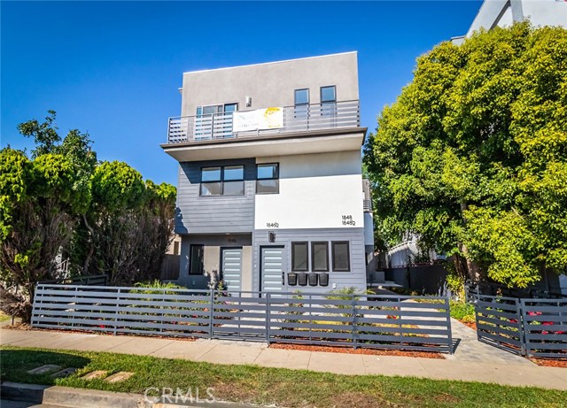  Income Home for Sale in Los Angeles, California