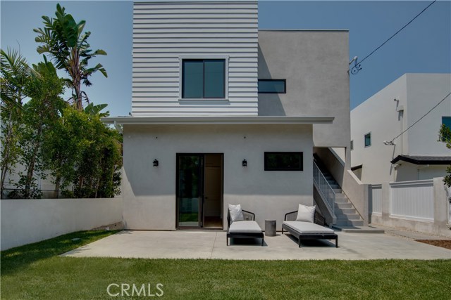 408 Francisca Avenue, Redondo Beach, California 90277, 5 Bedrooms Bedrooms, ,5 BathroomsBathrooms,Residential,Sold,Francisca,SB20169489