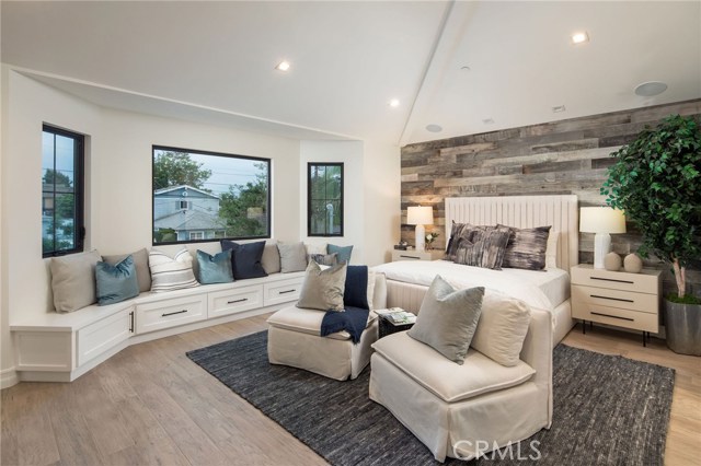 1761 11th Street, Manhattan Beach, California 90266, 5 Bedrooms Bedrooms, ,4 BathroomsBathrooms,Residential,Sold,11th,SB19152576