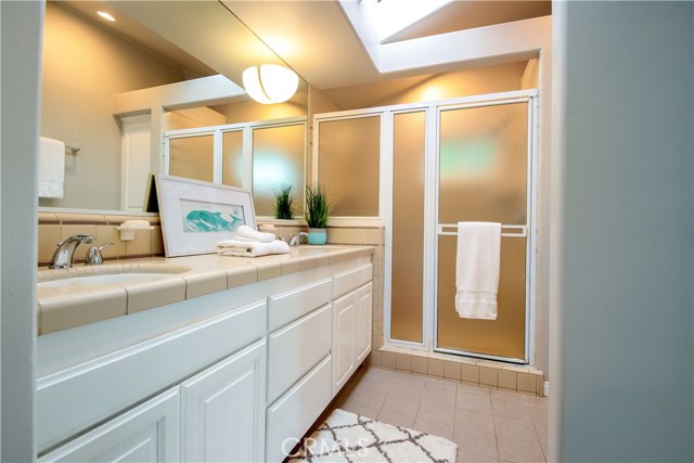 3000 Poinsettia Avenue, Manhattan Beach, California 90266, 4 Bedrooms Bedrooms, ,2 BathroomsBathrooms,Residential,Sold,Poinsettia,SB19105944