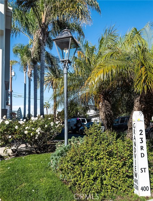 2301 Grandview Avenue, Manhattan Beach, California 90266, 3 Bedrooms Bedrooms, ,4 BathroomsBathrooms,Residential,Sold,Grandview,SB20027327