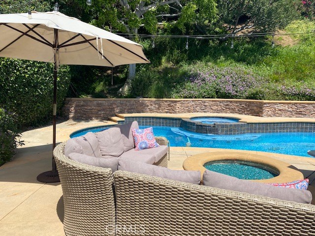 2133 Redondela Drive, Rancho Palos Verdes, California 90275, 4 Bedrooms Bedrooms, ,Residential,Sold,Redondela,PV20089972