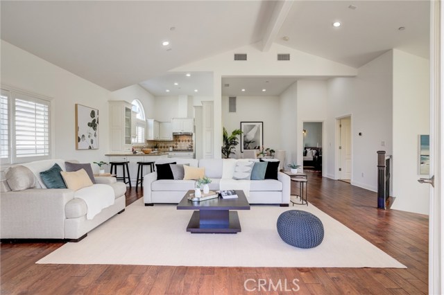 228 Juanita Avenue, Redondo Beach, California 90277, 4 Bedrooms Bedrooms, ,2 BathroomsBathrooms,Residential,Sold,Juanita,SB20139705