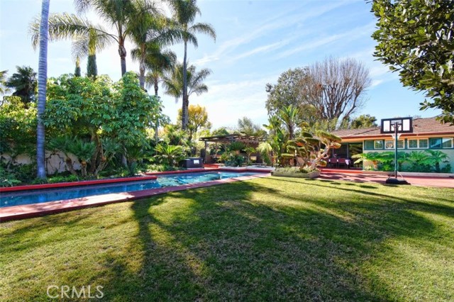 10 Pinto Lane, Rolling Hills Estates, California 90274, 4 Bedrooms Bedrooms, ,3 BathroomsBathrooms,Residential,Sold,Pinto,PV20024479