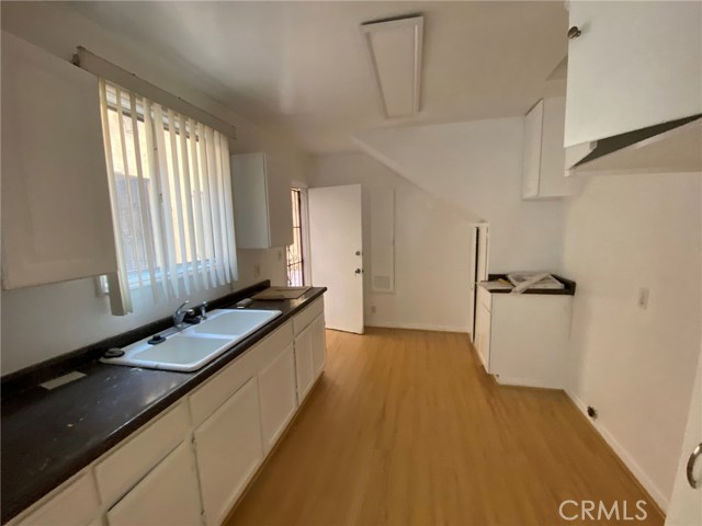  Income Home for Sale in Los Angeles, California