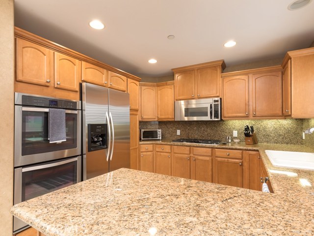 1624 Wollacott Street, Redondo Beach, California 90278, 4 Bedrooms Bedrooms, ,4 BathroomsBathrooms,Residential,Sold,Wollacott,PV19039435