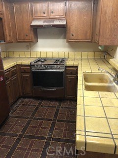 2406 Aviation Boulevard, Redondo Beach, California 90278, 2 Bedrooms Bedrooms, ,1 BathroomBathrooms,Residential,Sold,Aviation,SB20025429