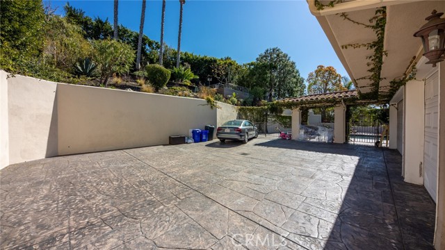 1420 Via Fernandez, Palos Verdes Estates, California 90274, 6 Bedrooms Bedrooms, ,5 BathroomsBathrooms,Residential,Sold,Via Fernandez,PV21044064