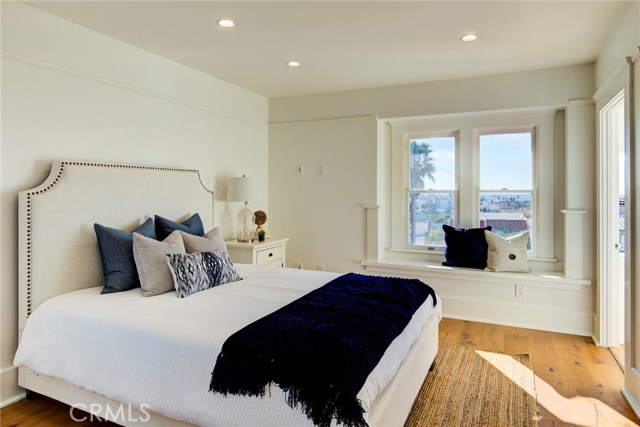 124 Guadalupe Avenue, Redondo Beach, California 90277, 3 Bedrooms Bedrooms, ,2 BathroomsBathrooms,Residential,Sold,Guadalupe,SB19041117