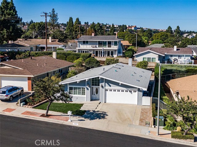 27667 Flaming Arrow Drive, Rancho Palos Verdes, California 90275, 4 Bedrooms Bedrooms, ,2 BathroomsBathrooms,Residential,Sold,Flaming Arrow,PV20238465