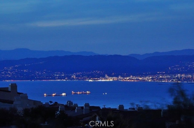 5 Via La Cima, Rancho Palos Verdes, California 90275, 3 Bedrooms Bedrooms, ,3 BathroomsBathrooms,Residential,Sold,Via La Cima,SB18108410