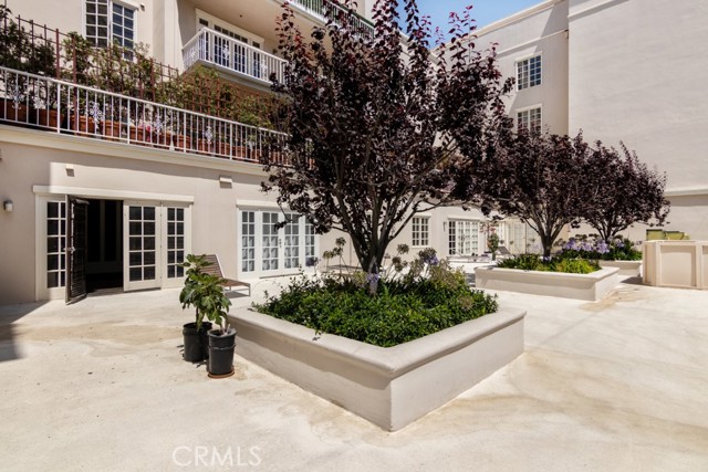 Detail Gallery Image 32 of 40 For 1040 4th St #112,  Santa Monica,  CA 90403 - 1 Beds | 1 Baths