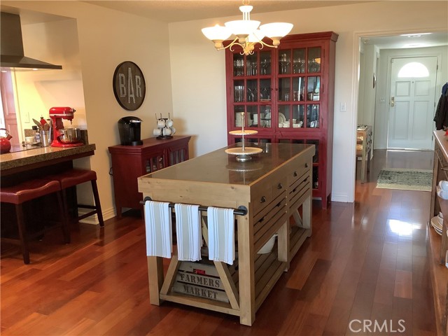500 SUSANA, Redondo Beach, California 90277, 4 Bedrooms Bedrooms, ,2 BathroomsBathrooms,Residential,Sold,SUSANA,SB21045284