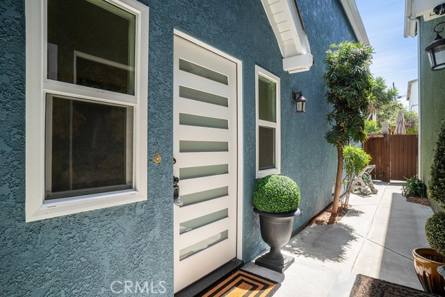 1808 Rockefeller Lane, Redondo Beach, California 90278, 3 Bedrooms Bedrooms, ,2 BathroomsBathrooms,Residential,Sold,Rockefeller,SB18082595