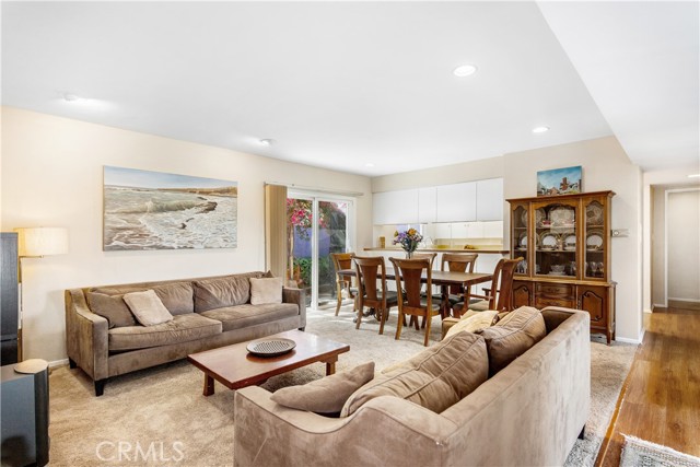 1915 Santa Rena Drive, Rancho Palos Verdes, California 90275, 4 Bedrooms Bedrooms, ,1 BathroomBathrooms,Residential,Sold,Santa Rena,PV21077963