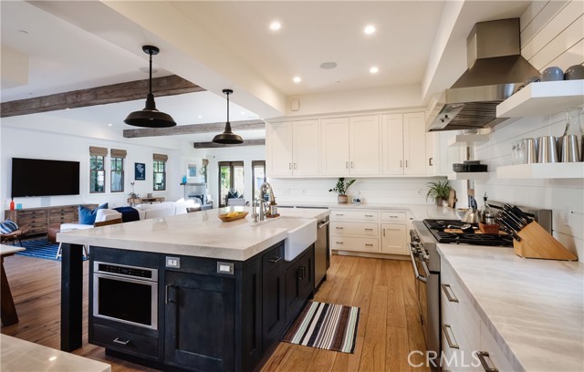 539 23rd Street, Manhattan Beach, California 90266, 5 Bedrooms Bedrooms, ,2 BathroomsBathrooms,Residential,Sold,23rd,SB21059502