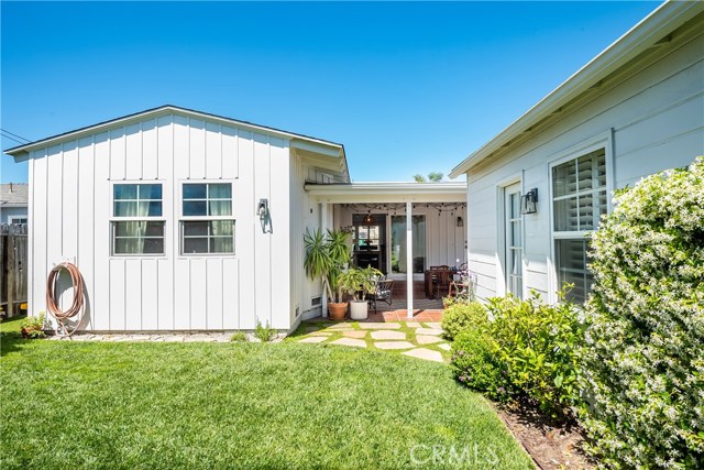 1200 Magnolia Avenue, Manhattan Beach, California 90266, 2 Bedrooms Bedrooms, ,1 BathroomBathrooms,Residential,Sold,Magnolia,SB20091640