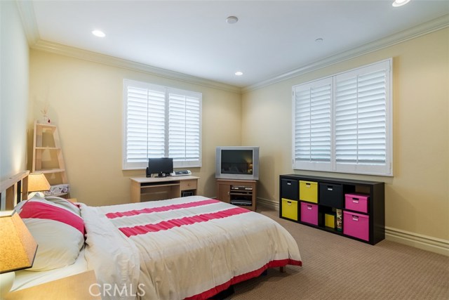 2104 Rindge Lane, Redondo Beach, California 90278, 4 Bedrooms Bedrooms, ,3 BathroomsBathrooms,Residential,Sold,Rindge,PV17261981