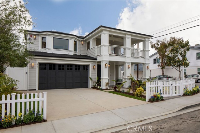 1761 11th Street, Manhattan Beach, California 90266, 5 Bedrooms Bedrooms, ,4 BathroomsBathrooms,Residential,Sold,11th,SB19152576