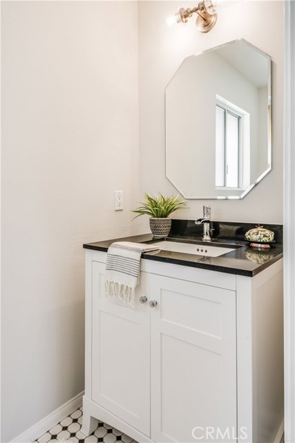 1512 Goodman Avenue, Redondo Beach, California 90278, 3 Bedrooms Bedrooms, ,2 BathroomsBathrooms,Residential,Sold,Goodman,SB19232948