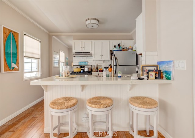2813 Vista Drive, Manhattan Beach, California 90266, 4 Bedrooms Bedrooms, ,3 BathroomsBathrooms,Residential,Sold,Vista,SB20119545