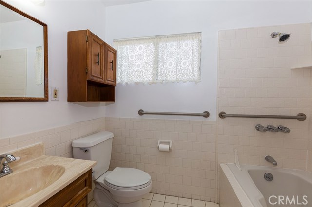 2 Bed Home for Sale in Culver City, California