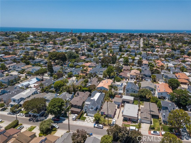 2201 Oak Avenue, Manhattan Beach, California 90266, 5 Bedrooms Bedrooms, ,5 BathroomsBathrooms,Residential,Sold,Oak,SB21126530