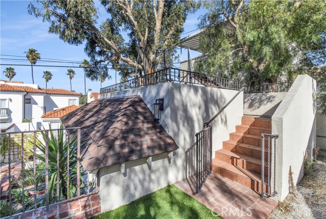 559 Avenue A, Redondo Beach, California 90277, 4 Bedrooms Bedrooms, ,2 BathroomsBathrooms,Residential,Sold,Avenue A,PV21028743