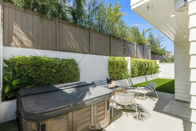 2113 Chestnut Avenue, Manhattan Beach, California 90266, 5 Bedrooms Bedrooms, ,5 BathroomsBathrooms,Residential,Sold,Chestnut,SB20195476