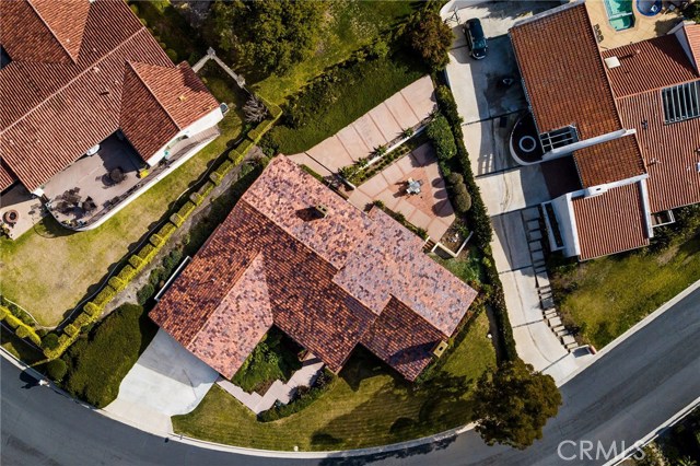 1564 Via Leon, Palos Verdes Estates, California 90274, 4 Bedrooms Bedrooms, ,3 BathroomsBathrooms,Residential,Sold,Via Leon,PV19020919