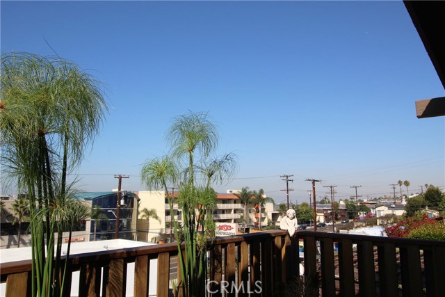 1623 RAYMOND AVENUE, Hermosa Beach, California 90254, 3 Bedrooms Bedrooms, ,2 BathroomsBathrooms,Residential,Sold,RAYMOND AVENUE,SB19254248