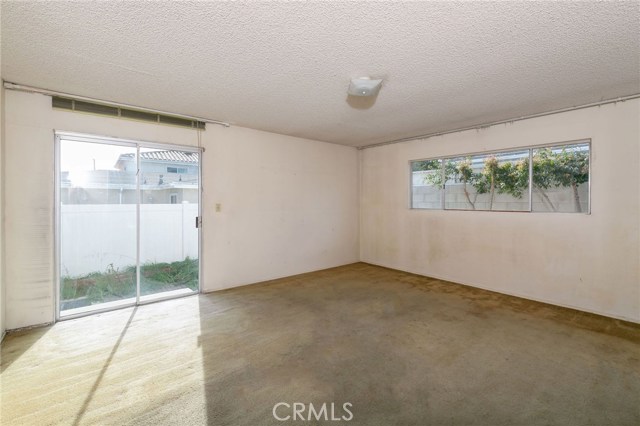 1776 Voorhees Avenue, Manhattan Beach, California 90266, 3 Bedrooms Bedrooms, ,2 BathroomsBathrooms,Residential,Sold,Voorhees,SB19021911