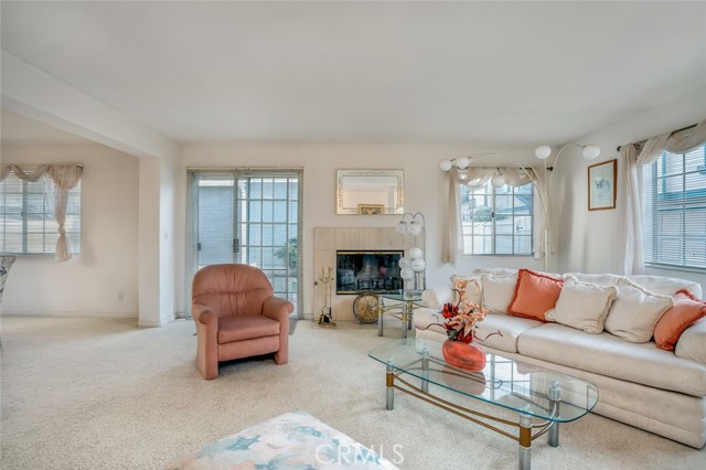 2106 Nelson Avenue, Redondo Beach, California 90278, 4 Bedrooms Bedrooms, ,2 BathroomsBathrooms,Residential,Sold,Nelson,CV18223640
