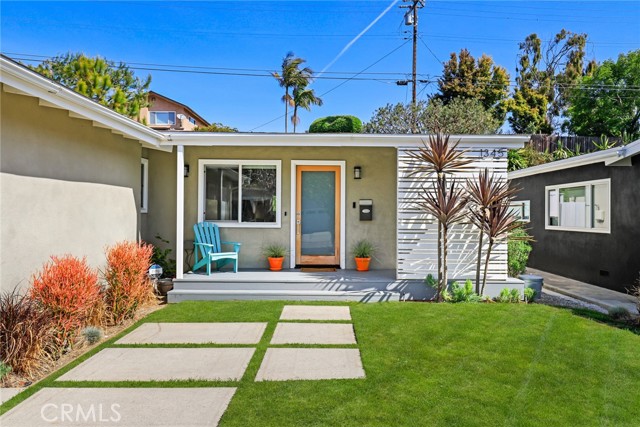 1345 Voorhees Avenue, Manhattan Beach, California 90266, 3 Bedrooms Bedrooms, ,2 BathroomsBathrooms,Residential,Sold,Voorhees,SB21074353