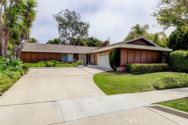 7002 Starstone Drive, Rancho Palos Verdes, California 90275, 3 Bedrooms Bedrooms, ,1 BathroomBathrooms,Residential,Sold,Starstone,PV20153576