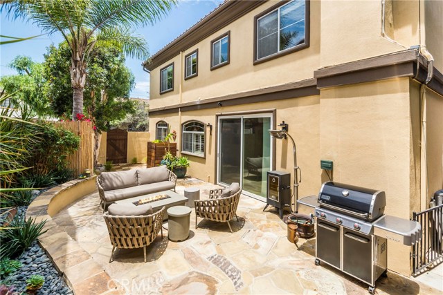 2400 Harriman Lane, Redondo Beach, California 90278, 4 Bedrooms Bedrooms, ,2 BathroomsBathrooms,Residential,Sold,Harriman,SB18170065