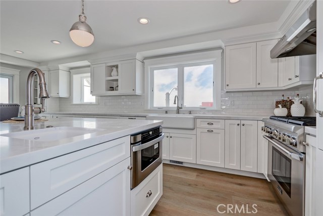 700 Loma Drive, Hermosa Beach, California 90254, 3 Bedrooms Bedrooms, ,3 BathroomsBathrooms,Residential,Sold,Loma,SB18137113