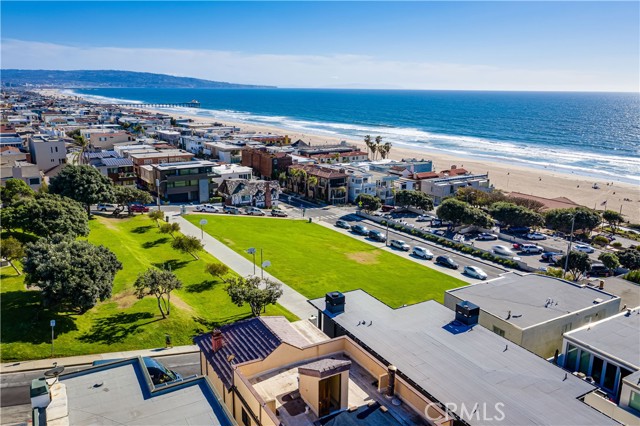 219 27th Street, Manhattan Beach, California 90266, ,Residential Income,Sold,27th,SB21135188