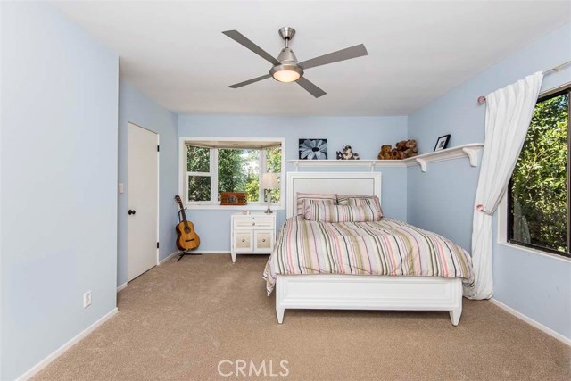 3211 Poinsettia Avenue, Manhattan Beach, California 90266, 5 Bedrooms Bedrooms, ,4 BathroomsBathrooms,Residential,Sold,Poinsettia,SB21171606