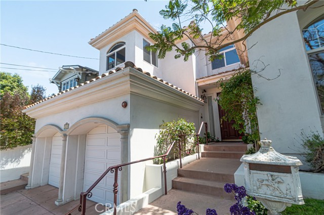 1618 6th Street, Manhattan Beach, California 90266, 5 Bedrooms Bedrooms, ,5 BathroomsBathrooms,Residential,Sold,6th,SB21091639