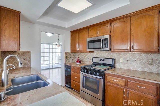 2612 Gates Avenue, Redondo Beach, California 90278, 2 Bedrooms Bedrooms, ,2 BathroomsBathrooms,Residential,Sold,Gates,SB21024956