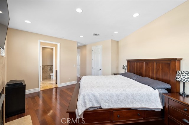 2617 Ripley Avenue, Redondo Beach, California 90278, 4 Bedrooms Bedrooms, ,4 BathroomsBathrooms,Residential,Sold,Ripley,SB20168034